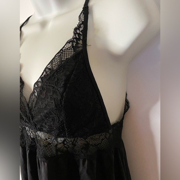 La Vie en Rose Sexy Slinky Black Nightie Size MEDIUM - Picture 6 of 11